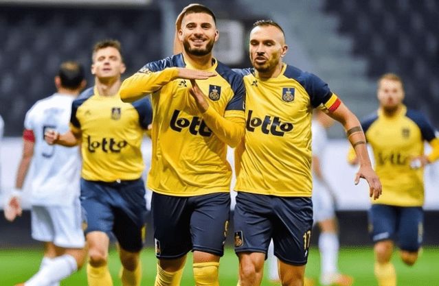 再由德布劳 再由德布劳